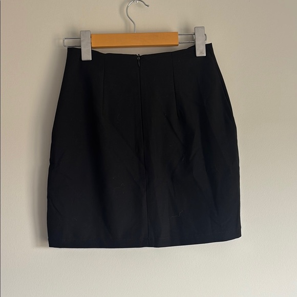 MIMZ Classic Black Women's Skirt XS - Picture 3 of 5